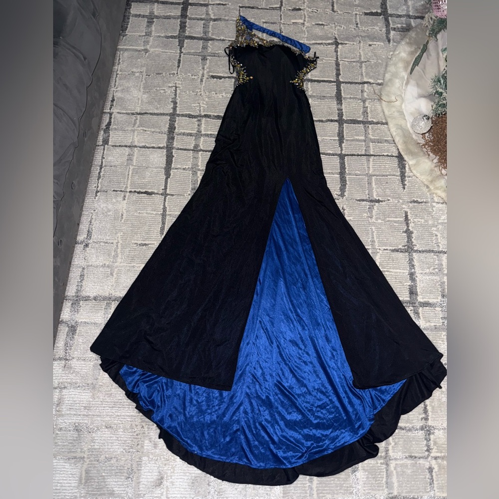 Elegant Black and Blue Dress